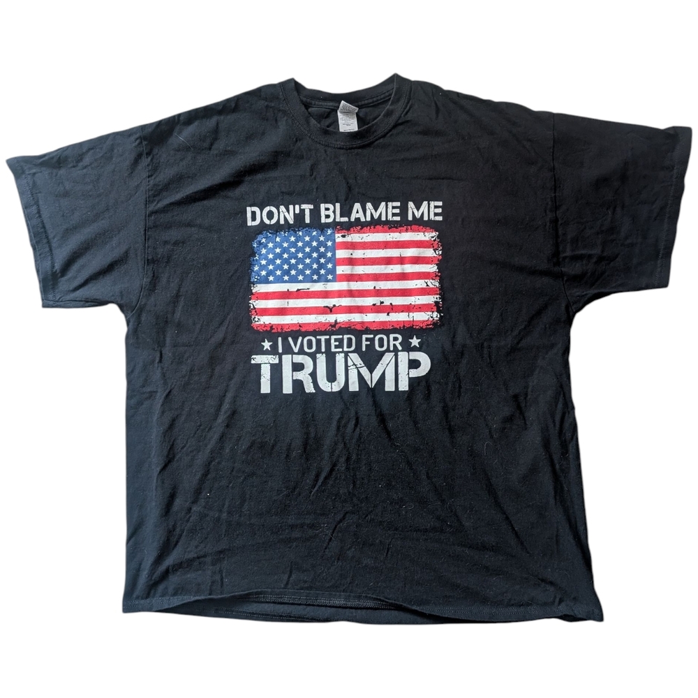 🎀Gildan Black Graphic T-Shirt